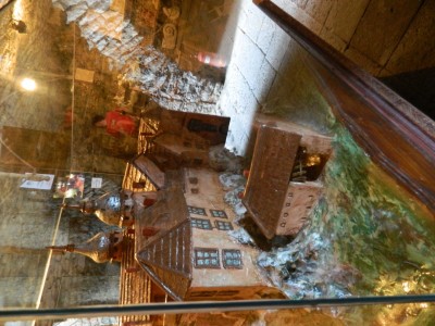 201205230925-Ogrodzieniec_Castle-DSCN0317.jpg
