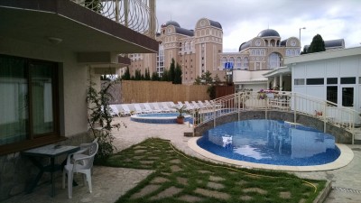 201506220918-00097-IMG-SunnyBeach.jpg