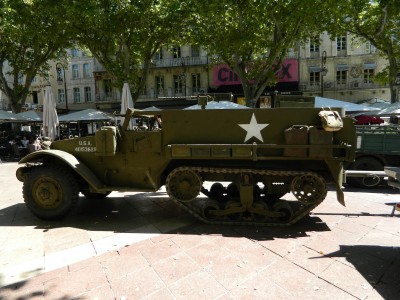 201508251255-00536-DSCN2811-Avignon.jpg