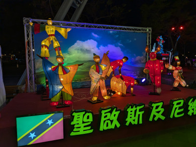 202603051958-00097_Lanterns.jpg